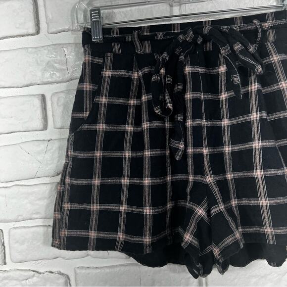 American Eagle Plaid Shorts Size XS - Picture 9 of 9